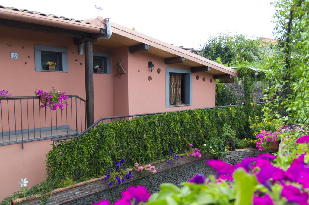 Etma Panzió SantʼAlfio Kültér fotó